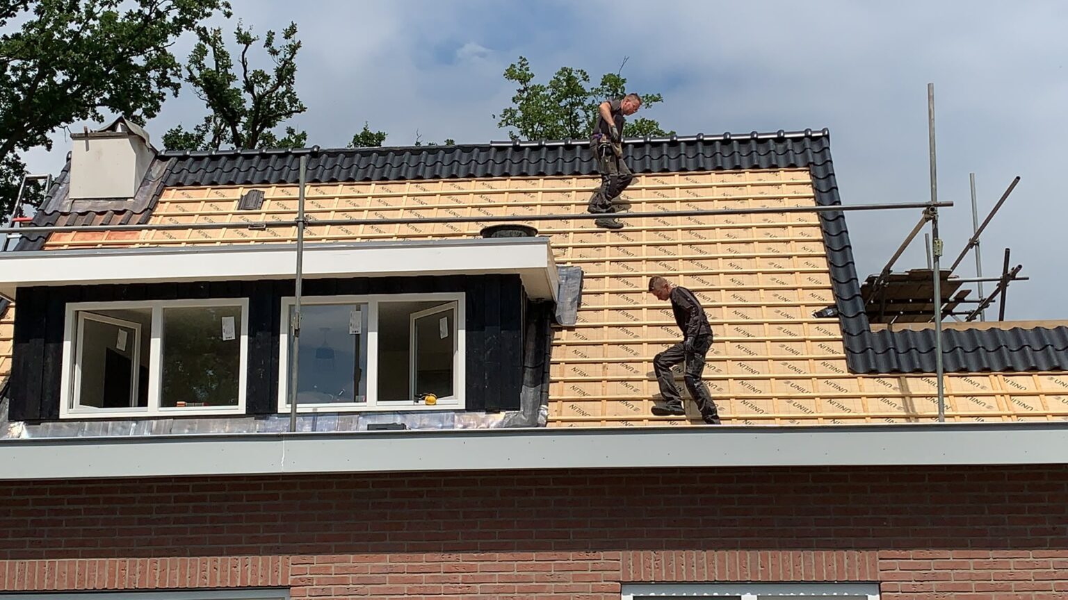 Dakisolatie en dakkapel tijdens de verbouwing